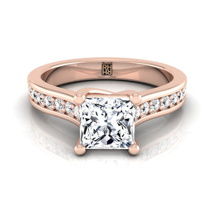 ตัวเรือนแหวนหมั้นเพชร Celesta ทรงปริ๊นเซส ฝังปาเว่ ทองคำชมพู 14K จาก RockHer