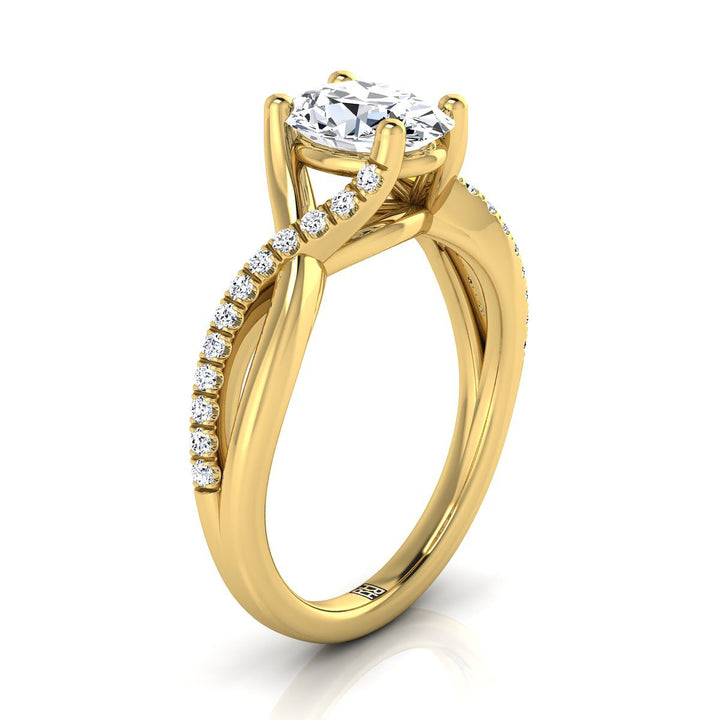 Bypass Pavé Twist Oval, in 18K Yellow Gold, pave setting – side profile | RockHer