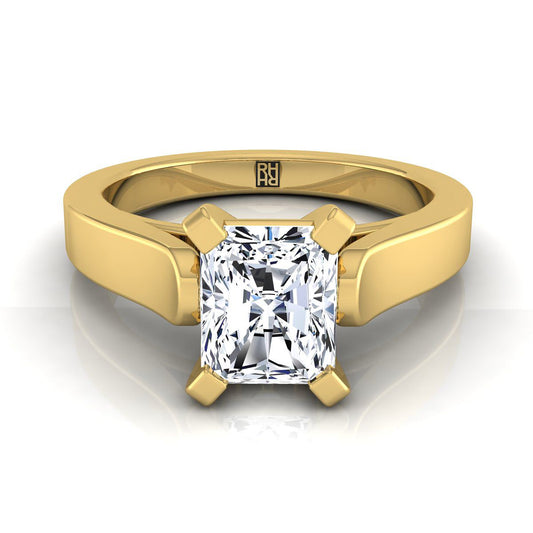 Cathedral Squared Edge Solitaire Radiant, in 18K Yellow Gold, prong setting | RockHer
