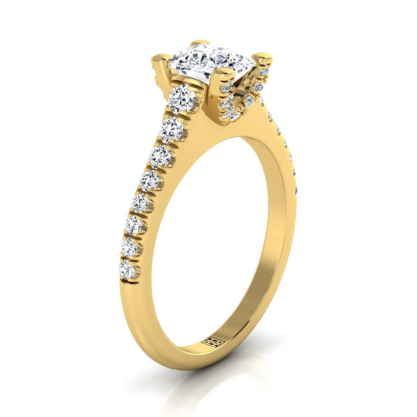 Graduated Linear Pavé Cushion, in 18K Yellow Gold – side profile | RockHer