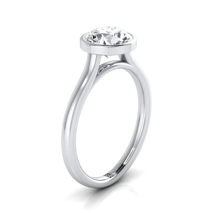 แหวนหมั้นแบบโซลิแทร์ประดับเพอริดอตทรงกลมเจียระไนแบบบริลเลียนต์เรียบง่าย ขอบแบบบีเซล ทำจากทองคำขาว 14K