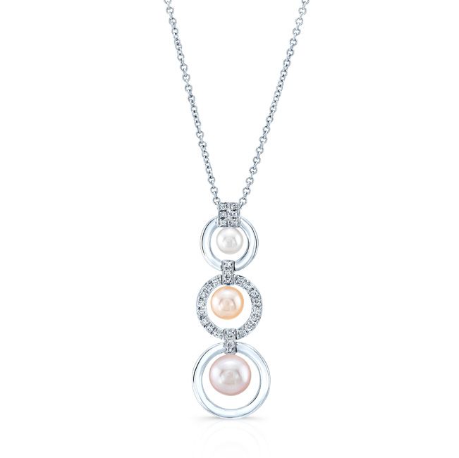 จี้หยดไข่มุกและเพชรแบบไล่ระดับในทอง 18k