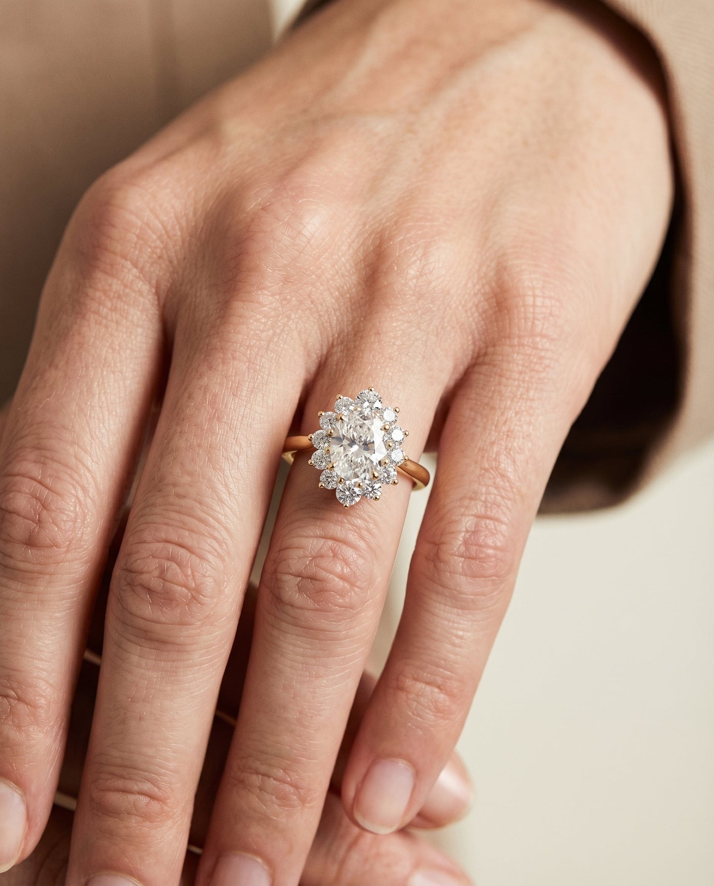 Eloise Select Oval engagement ring in 14K Yellow Gold