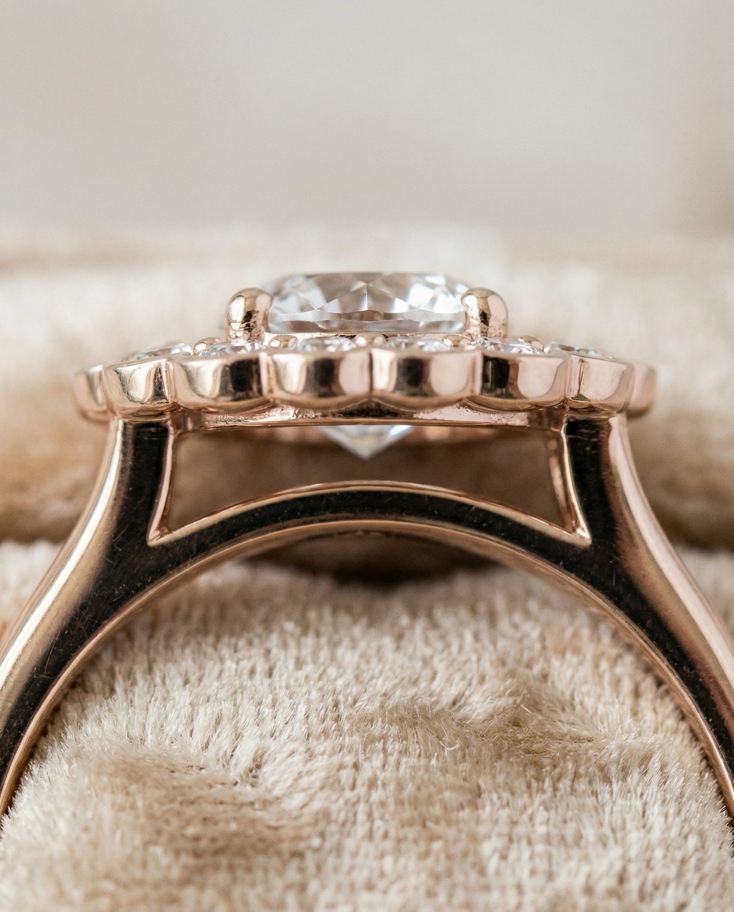 Round Brilliant, Floral Split Shank Halo, in 14K Rose Gold, prong setting – detail view | RockHer