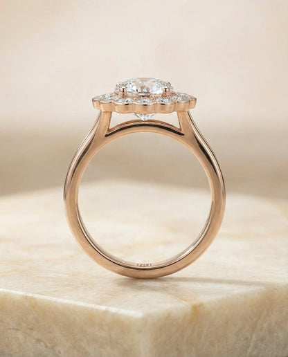 ตัวเรือนแหวนหมั้นเพชร Nera ทรงกลม ฝังหนาม ทองคำชมพู 14K จาก RockHer