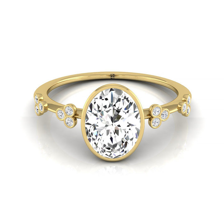 Clover Bezel Accent Solitaire Oval, in 18K Yellow Gold – front view | RockHer