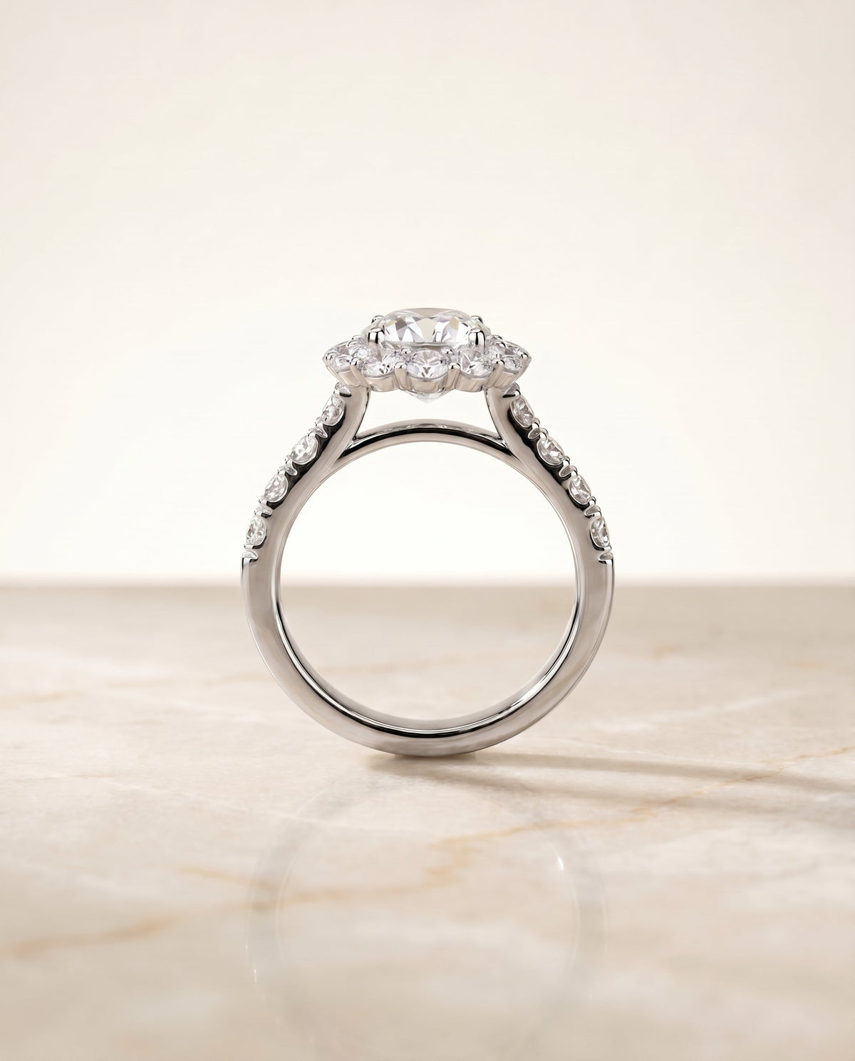 ตัวเรือนแหวนหมั้นเพชร Alannah ทรงแอชเชอร์ ฝังหนาม ทองคำขาว 18K จาก RockHer