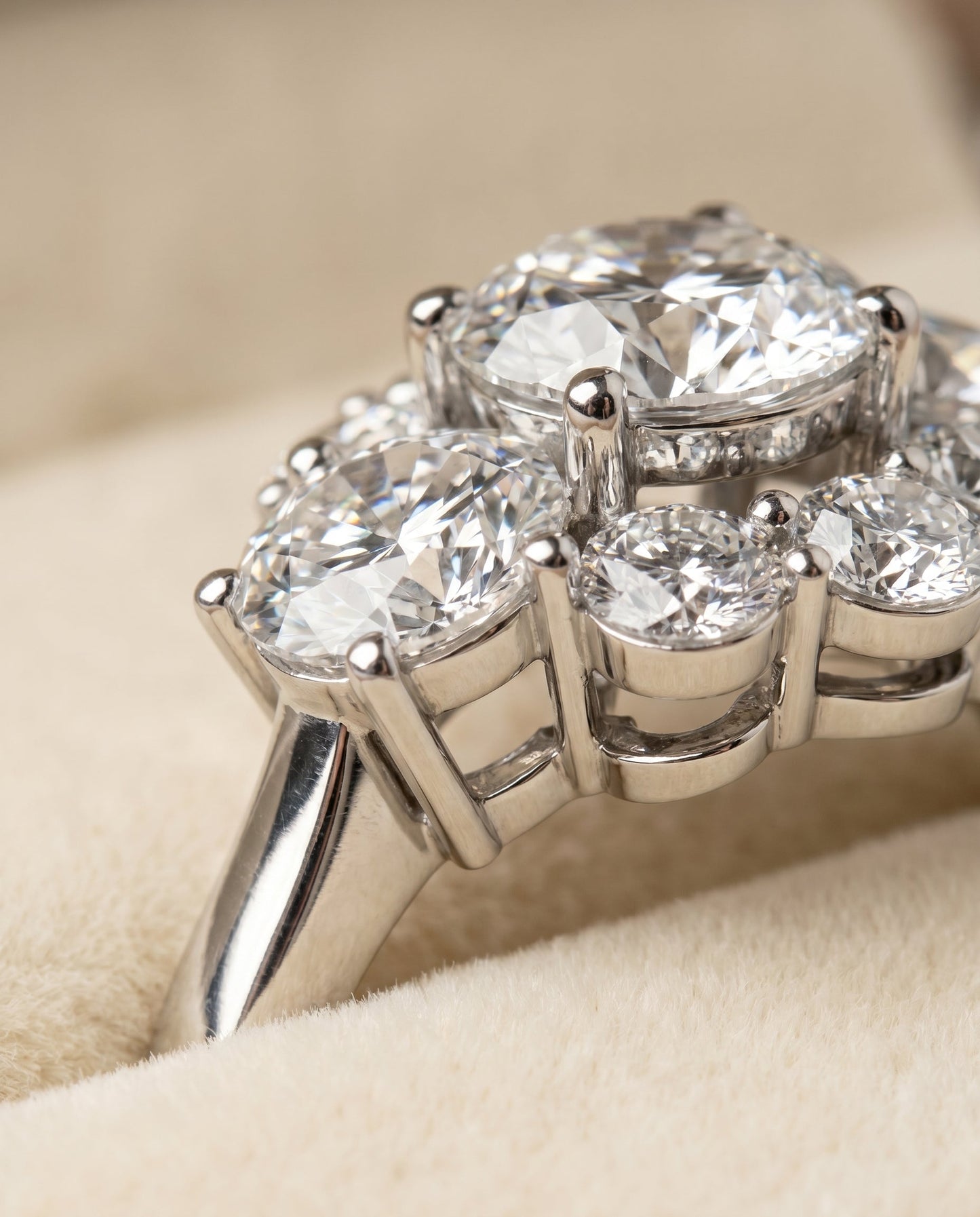 Pamina Select Modern Blossom Cluster Solitaire in Platinum – view 4