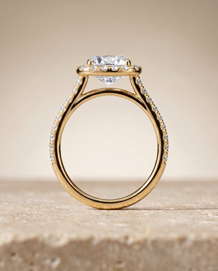 Round Brilliant, Pavé Halo, in 18K Yellow Gold, pave setting – side profile | RockHer