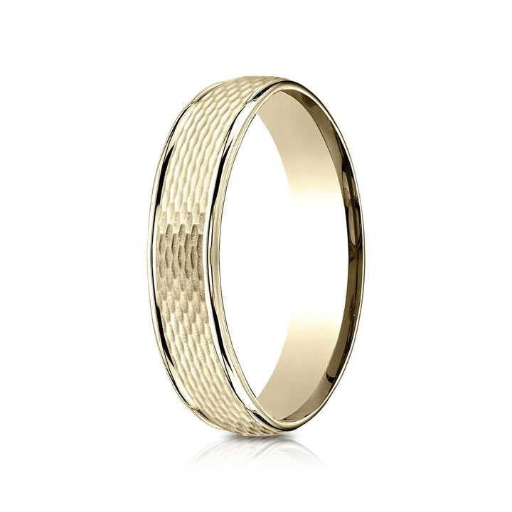 4.5mm Round Edge Mesh Center Carved Wedding Band, in 18K Yellow Gold | RockHer