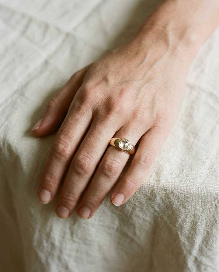 The Remi Select — Bezel-Set Cigar Band Rose Cut in 18K Yellow Gold