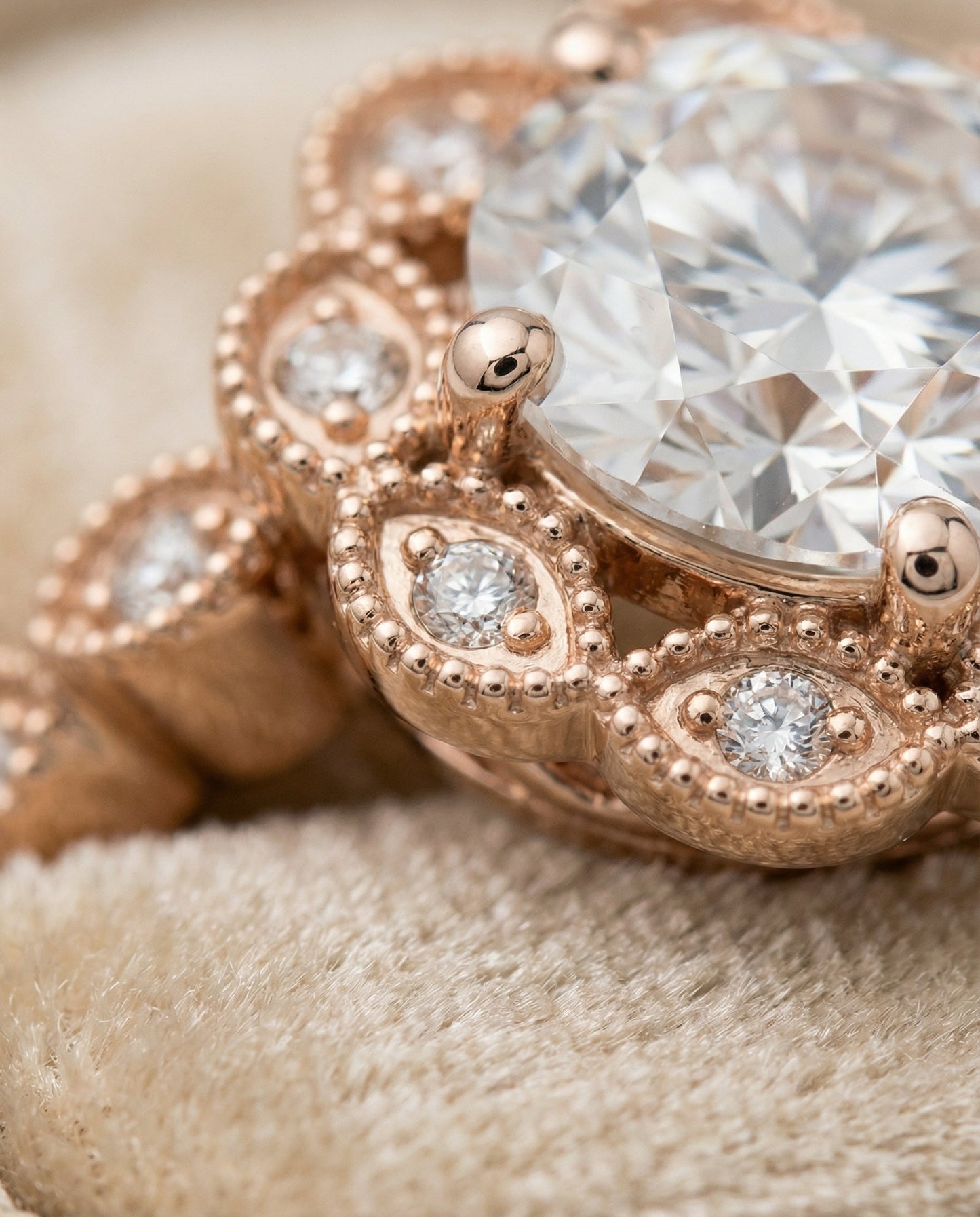 Round Brilliant, Scalloped Halo Floral Leaf, in 14K Rose Gold, pave setting – detail view | RockHer