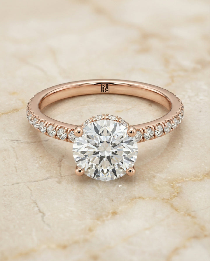 ตัวเรือนแหวนหมั้นเพชร Elliott ทรงกลม ฝังหนาม ทองคำชมพู 14K จาก RockHer