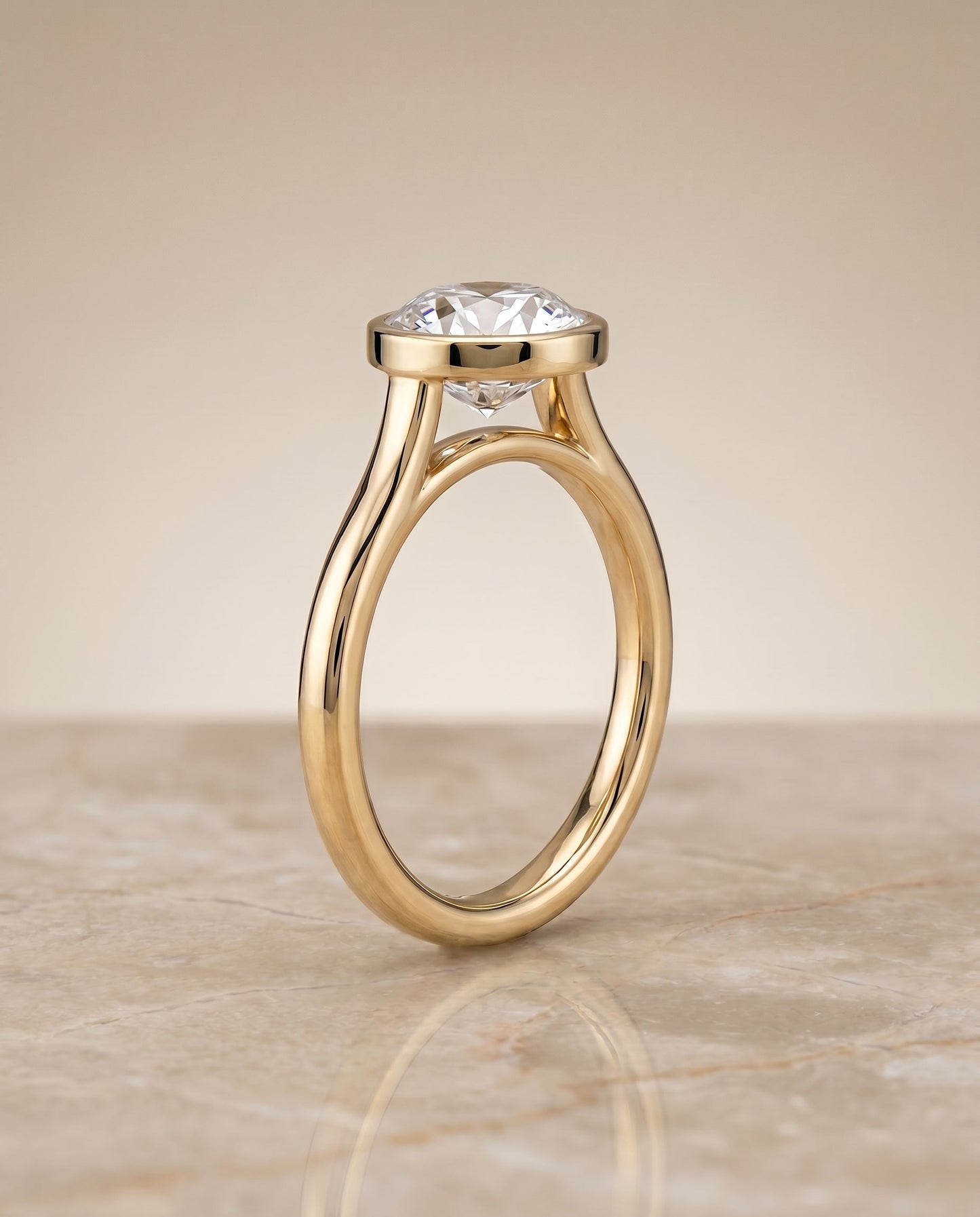 Duran Select Simple Bezel Solitaire in 18K Yellow Gold – view 2
