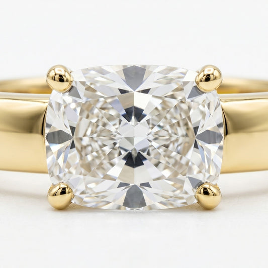 Cushion Bold Band Solitaire, in 18K Yellow Gold, prong setting – front view | RockHer