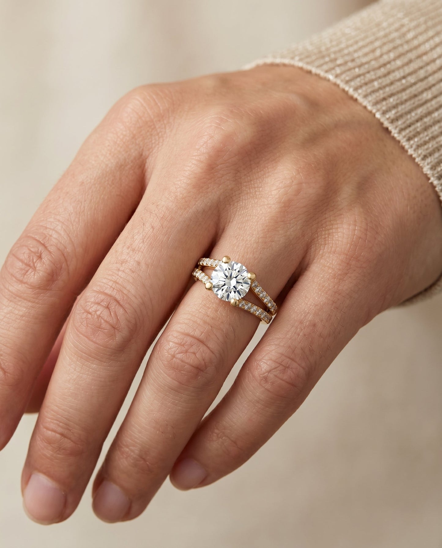Round Brilliant, Split Shank Pavé, in 18K Yellow Gold – lifestyle shot | RockHer