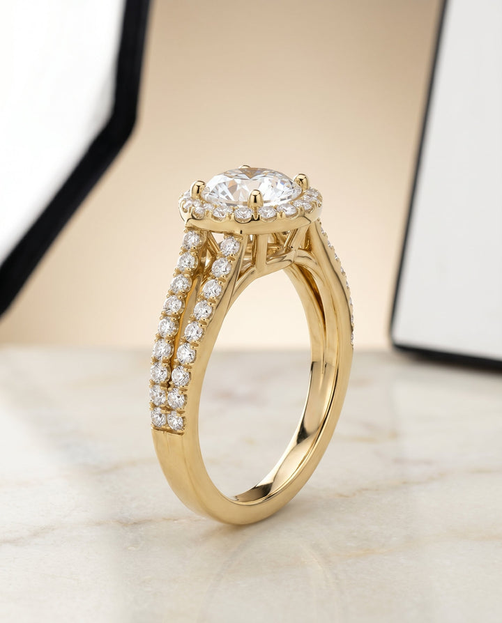 Round Brilliant, Split Shank Pavé Halo Round, in 18K Yellow Gold, pave setting – front view | RockHer