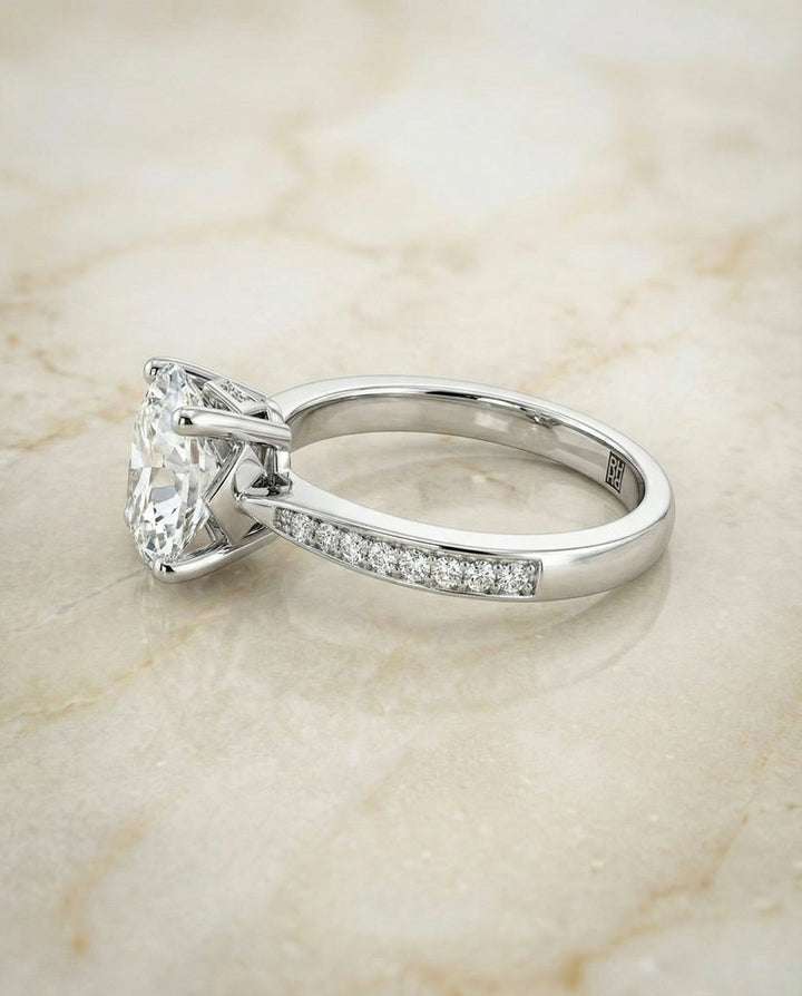Tapered Pavé Oval, in 18K White Gold, pave setting – side profile | RockHer