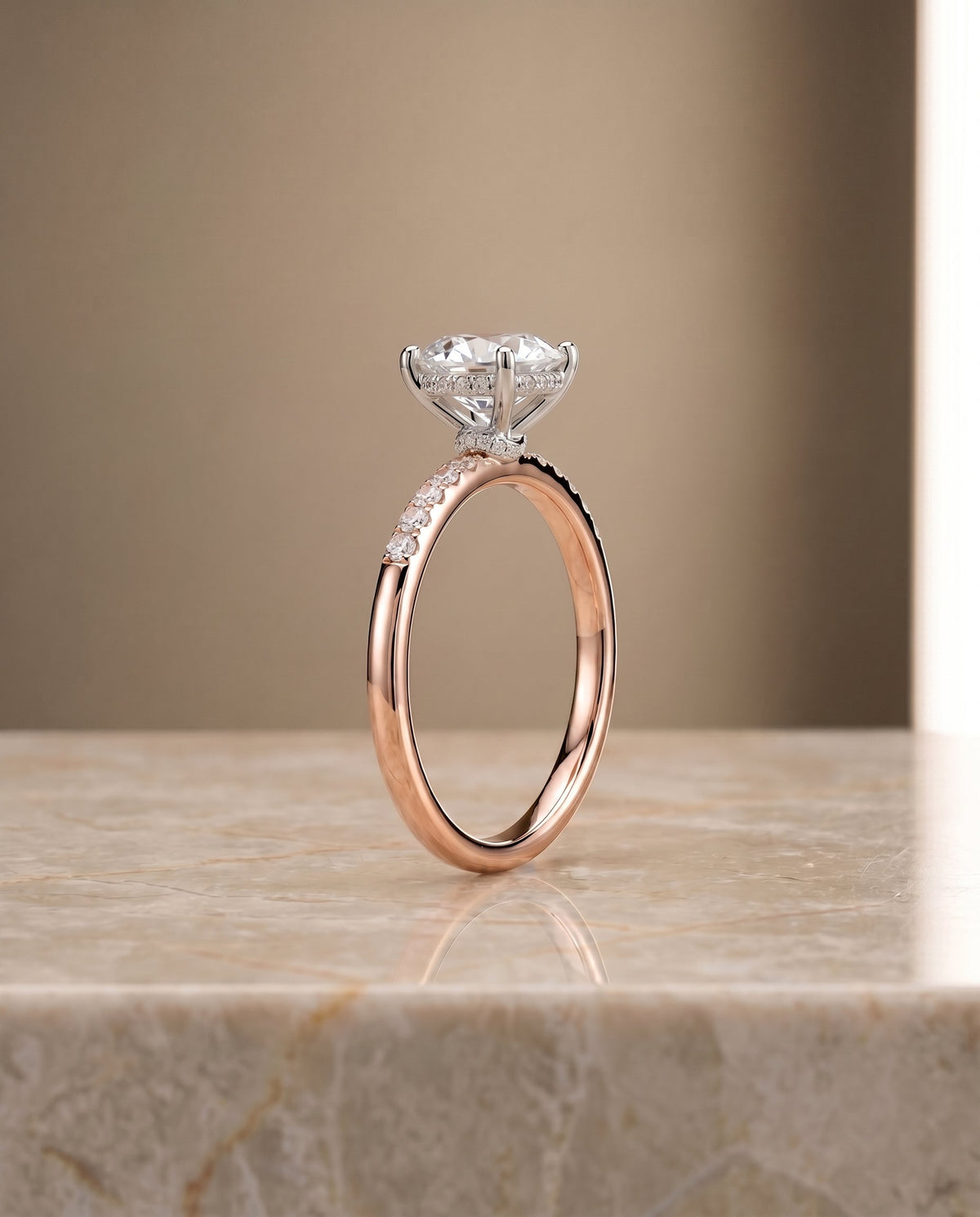 ตัวเรือนแหวนหมั้นเพชร Abbey ทรงกลม ทองคำชมพู 14K จาก RockHer