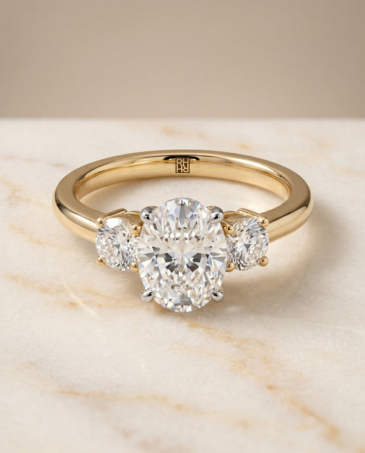 Anita Select Classic Three Stone Oval Solitaire in 18K Yellow Gold – view 1