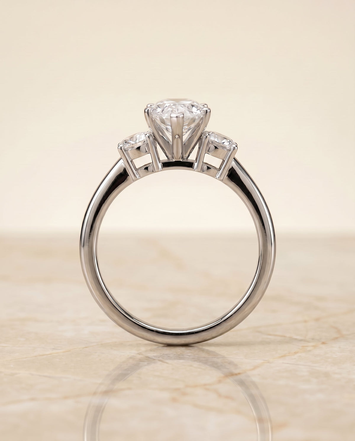 ตัวเรือนแหวนหมั้นเพชร Anita ทรงหยดน้ำ ฝังหนาม ทองคำขาว 18K จาก RockHer