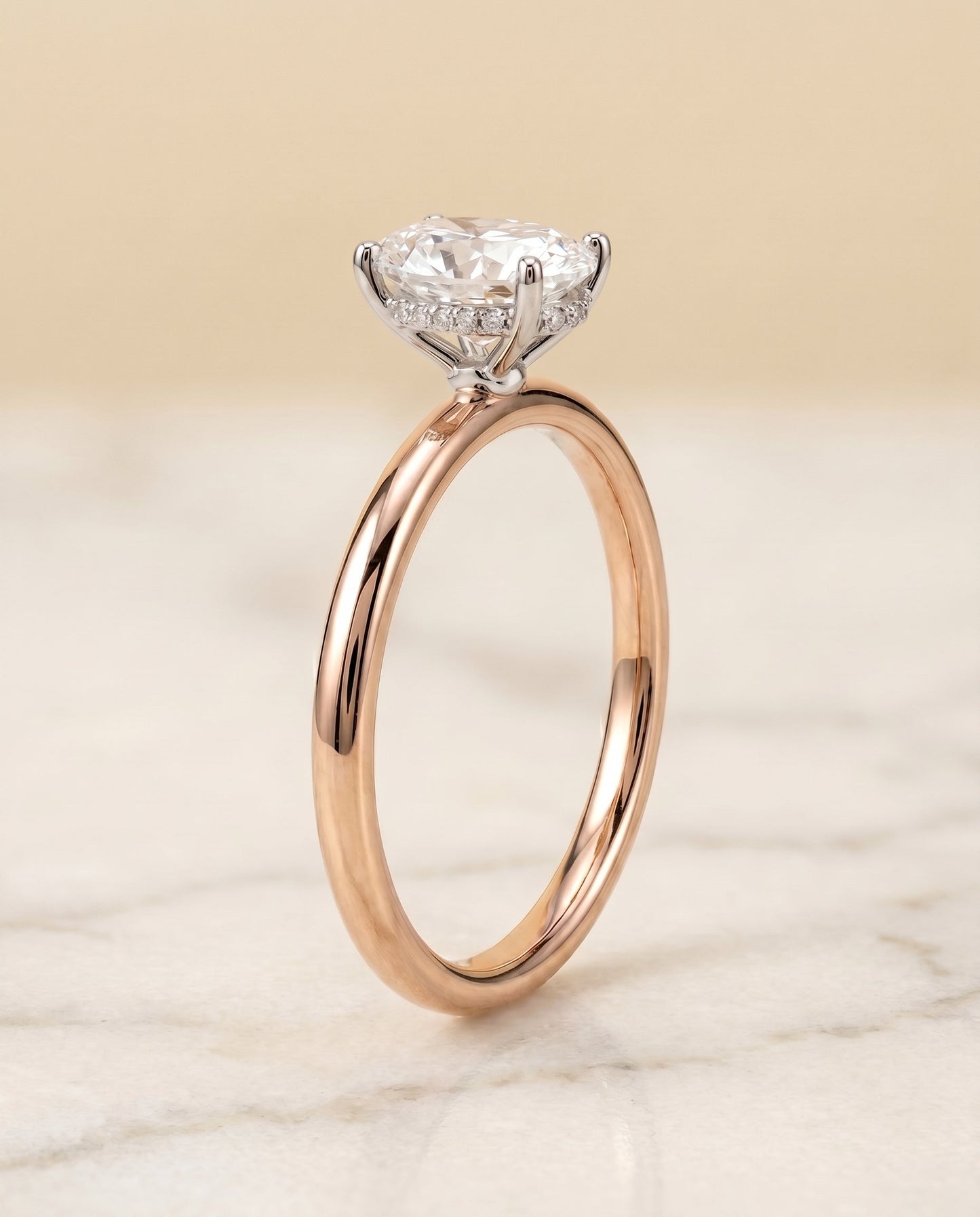 ตัวเรือนแหวนหมั้นเพชรทรงไข่ Eartha Hidden Halo Solitaire ทำจากทองชมพู 14K