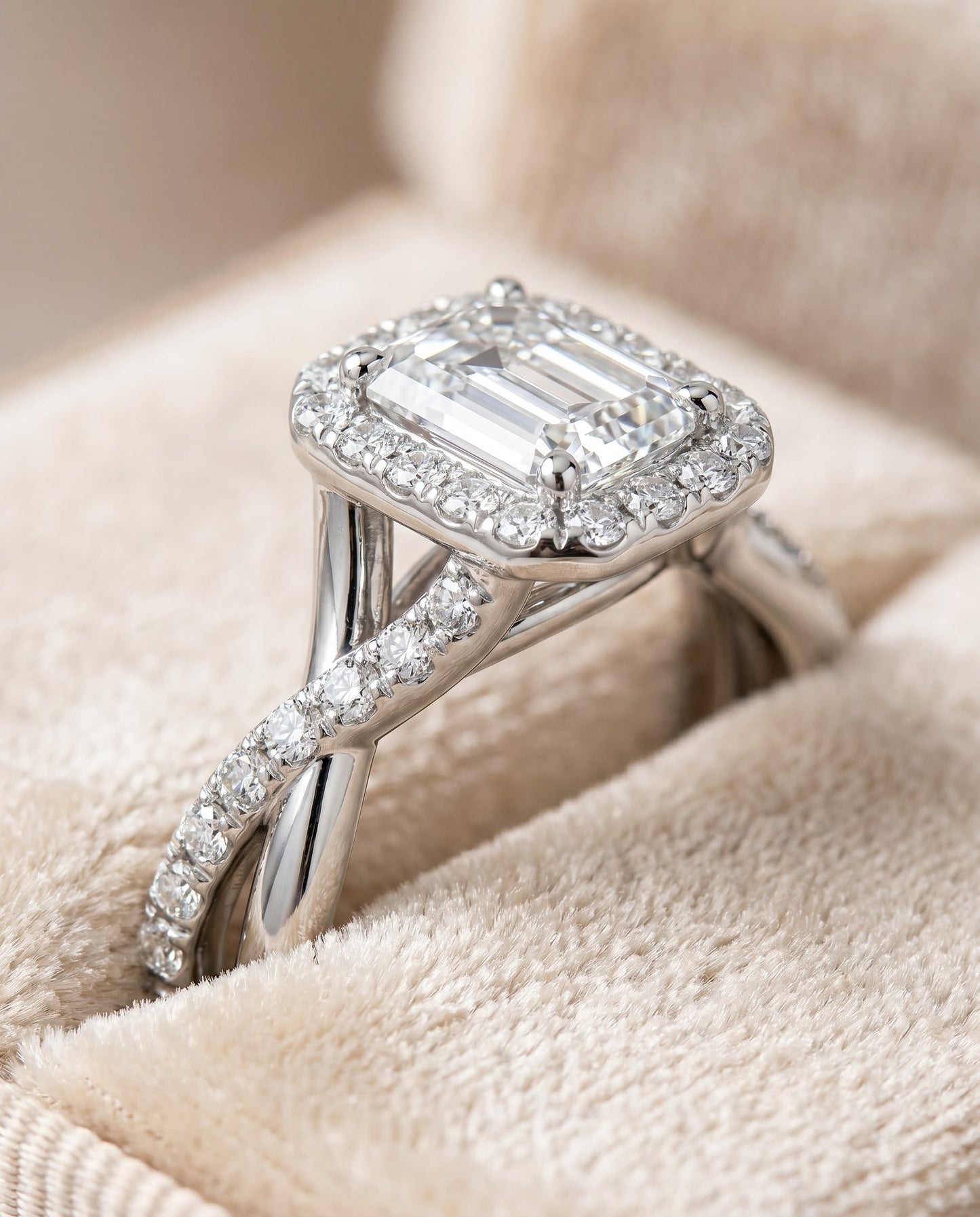 Harmony Select Twisted Vine Halo Emerald Cut in Platinum – view 4