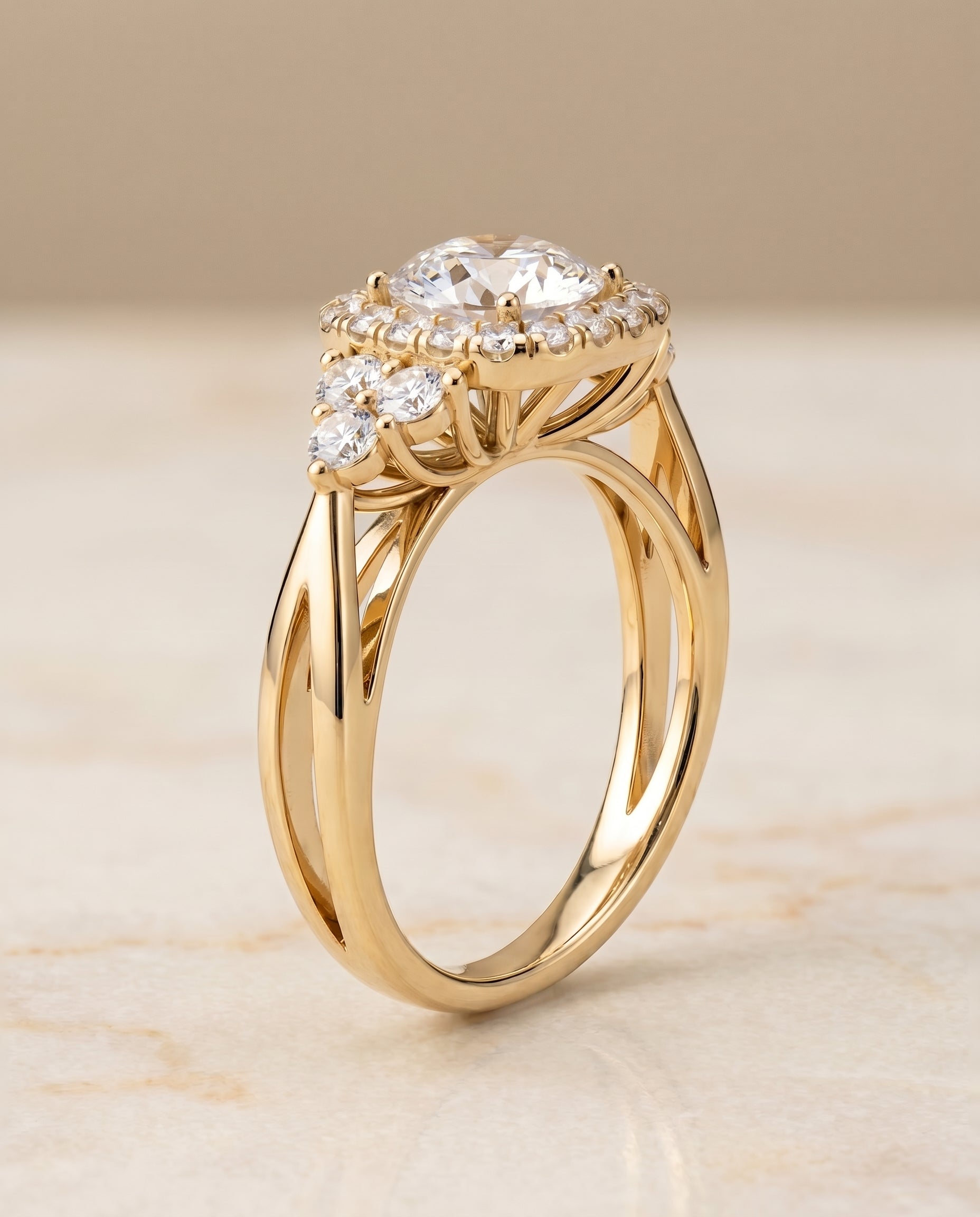 Round Brilliant, Open Twisted Triple Halo, in 18K Yellow Gold, pave setting – front view | RockHer