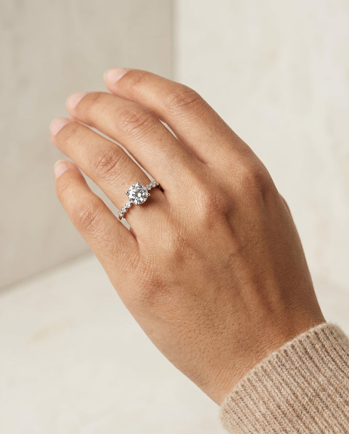 Peggy Select Bezel Accent Solitaire Emerald Cut in 18K White Gold – view 3