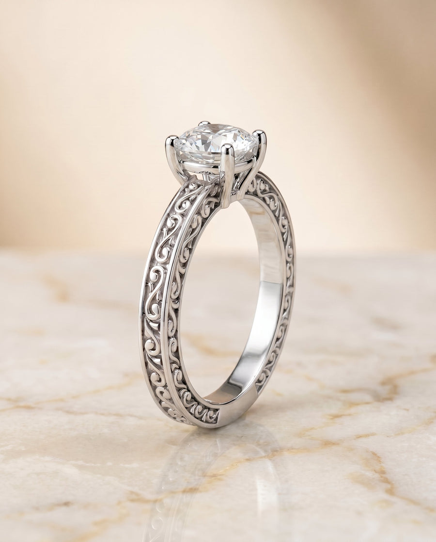 The เวโรนิกา Engagement Ring, made to order in our Los Angeles atelier